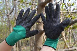 Gants en polyester blanc de type hiver en mousse antidérapante d'approvisionnement direct d'usine avec gant enduit de latex - Product Image 4