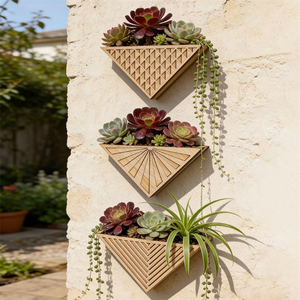 Jardinières murales triangulaires en bois style ferme pour la décoration de la maison et du bureau - Product Image 1