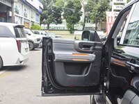 Voitures SUV à énergie nouvelle Beijing Off-Road BJ40 à autonomie étendue Modèle 2025 Version Standard Volant à gauche Sièges en cuir
