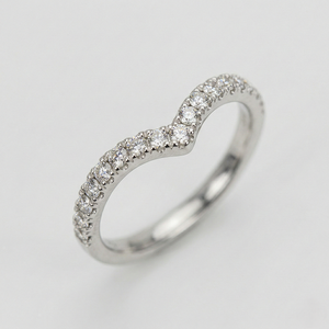 Anillo de Platino con Diamantes Premium para Mujer, con Elegante Artesanía y Acabado Brillante, para Novias, Regalos y Uso Diario - Product Image 3