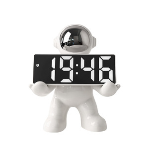 Reloj Despertador Robot Astronauta Silencioso 2026, Superventas, para Estudiantes, Adorno Electrónico Creativo para Mesa de Noche - Product Image 5