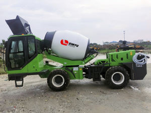 Camion bétonnière autochargeur et auto-alimenté Xinyu de 1,8 mètre cube, système hydraulique importé, garantie 1 an pour la construction - Product Image 6