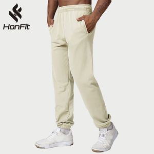 Pantalon de sport décontracté pour homme de haute qualité Pantalon de sport uni en coton et polyester avec logo personnalisé Pantalon de survêtement décontracté pour homme - Product Image 4
