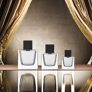 Lujo 30ml 50ml 100mL Botellas de <span class=keywords><strong>perfume</strong></span> de vidrio cuadradas Diseño de lujo vacío Roll on Pump Spreayer Forma redonda para uso en crema - Product Image 4