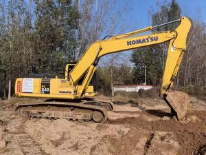 Komatsu มือสอง PC240รถตักตีนตะขาบขนาดกลางใช้งานต่ำพร้อมส่วนประกอบหลักของเครื่องยนต์อีซูซุสำหรับการก่อสร้าง - Product Image 3