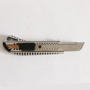 Cuchillo Multiusos <span class=keywords><strong>de</strong></span> <span class=keywords><strong>Seguridad</strong></span> Retráctil Automático <span class=keywords><strong>de</strong></span> Aleación <span class=keywords><strong>de</strong></span> Aluminio - Product Image 5