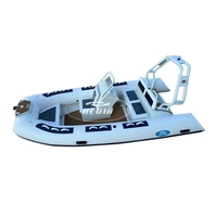 Bateau pneumatique à coque rigide Hedia Rib 14,3 pieds (4,3 m) avec console centrale, fond en aluminium en forme de V profond