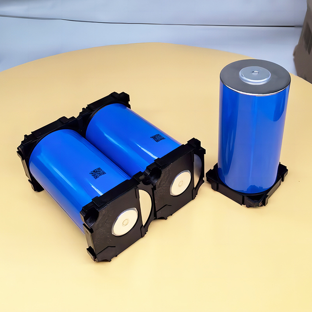 ULi High Capacity 3.7V 32Ah 4680 46800 46100 4695 46950 Cylindrical Lithium Ion Battery Cell for Electric Scooter Flashlight