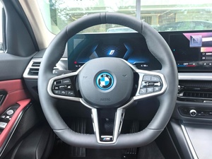 Pour <span class=keywords><strong>I3</strong></span> 2025 <span class=keywords><strong>Edrive35l</strong></span> Pure Electric, Peinture d'origine, Voiture d'occasion d'Henan, Exportation immédiate - Product Image 6