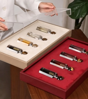 Coffret Cadeau Luxe Personnalisé pour Huile de Parfum et Aromathérapie – Boîte Rigide Vide avec Fenêtre pour Présentation et Emballage de Parfums et Articles Promotionnels