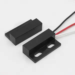 Surface Mount Zwarte Kleur No/Nc Draad Deur/Raam Magneetcontact Sensor Met Oki Reed-schakelaar En Ndfeb magneet