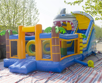 Structure gonflable sur le thème des requins avec toboggan aquatique, mur d'escalade, aire de jeux gonflable pour enfants de qualité commerciale