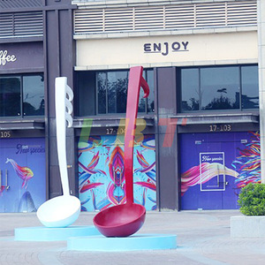 Sculpture en fibre de verre en forme de note de musique Libit, décoration artistique personnalisée pour jardin extérieur et place publique - Product Image 3