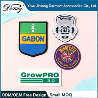 Étiquettes en silicone lavables personnalisées, patchs en caoutchouc souple 3D, logo en relief, étiquette en PVC pour sacs à dos, sacs à vêtements, chapeaux