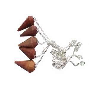 Pendule en Aventurine Verte Facettée avec Chaîne et Perles en Argent, Pierre Naturelle Polie, Cristal de Reiki - Product Image 6