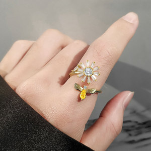 Rotating Sunflower Rings Fashionable Copper Gold Plated Claw Set Zircon Anxiety Fidget Spinner Parties Holiday Jewelry <b>Gift</b> - Product Image 3