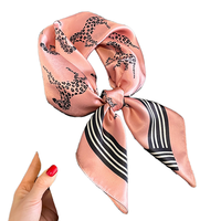 Foulard en Soie de Qualité pour Femme, Motif Feuille Rose Printemps, Carré à Nouer, Bandana en Soie, Impression Sérigraphique