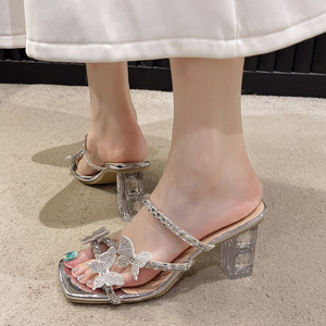 Sandalias de Tacón Alto con Cristales de Mariposa, Novedad de Verano 2026, Elegantes y Versátiles para Uso Diario al Aire Libre - Product Image 4