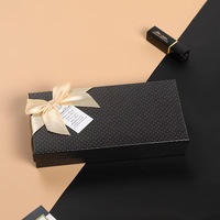 Maßgefertigte Luxus-Kraftpapier-Verpackungsbox für Pralinen-Schokolade UV-Vorteil für Versand und Geschenkverpackung
