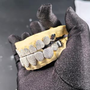 Grillz Yu Ying personnalisé, serti de moissanite brillante, en argent sterling 925 plaqué or, style hip-hop, pour rappeurs, bijoux pour les dents - Product Image 3