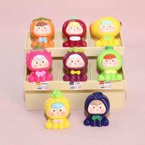 Figurines en résine de bébés fruits rouge vif 4ème génération, couleur unie, accessoires de bijoux DIY, porte-clés, jouets boîte mystère, objets de collection anime - Product Image 2