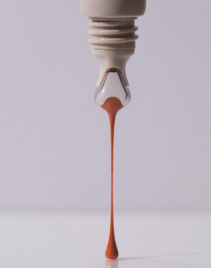 ลิปกลอสเนื้อแมทท์กันน้ำ สีชัด ติดทนนาน สูตรวีแกน ปราศจากการทดลองกับสัตว์ พร้อมโลโก้สั่งทำพิเศษ บำรุงริมฝีปากด้วยแร่ธาตุและเปปไทด์ - Product Image 4