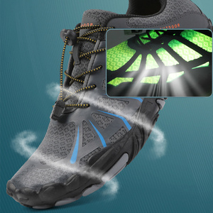 <span class=keywords><strong>Chaussures</strong></span> de course sur sentier larges respirantes légères escalade randonnée <span class=keywords><strong>chaussures</strong></span> pieds nus Camping baskets larges en plein air - Product Image 4