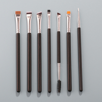 Ensemble de 7 pinceaux de maquillage pour les yeux, les sourcils, les lèvres, pinceaux cosmétiques professionnels de précision, logo personnalisé