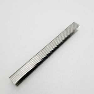 Precio de fábrica Grapas de corona de 10 mm (3/8 pulg.) galvanizadas con punta de cincel 20 GA A11/T50 10.6 para aplicaciones en muebles - Product Image 3
