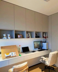 <span class=keywords><strong>Bureau</strong></span> informatique intégré sur mesure avec bibliothèque et rangement à portes pour salon, <span class=keywords><strong>bureau</strong></span> à domicile, poste <span class=keywords><strong>de</strong></span> travail pour adulte - Product Image 2