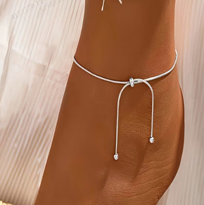 Cavigliera Minimalista Regolabile da Donna, Bestseller Estivo, con Squisito Design a Piccole Perle Rotonde, Disponibile all'Ingrosso - Product Image 5