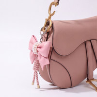 Pendentif de sac en corde perlée avec nœud rose doux pour sac à main, porte-clés, accessoire