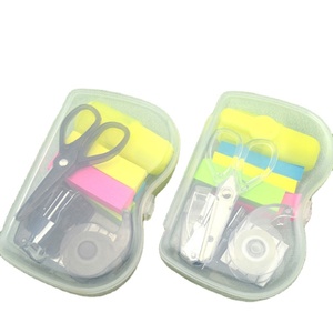 Kit de papeterie mini bureau/école combiné 6 en 1 : agrafeuse, perforatrice, distributeur de ruban adhésif, faible MOQ, nouveauté - Product Image 1