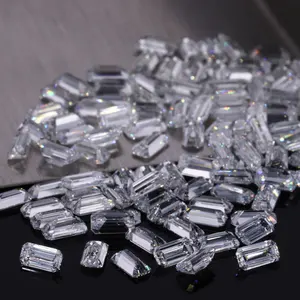 Le laboratoire de vente en gros Starsgem a créé des diamants de laboratoire de baguette Hpht en vrac