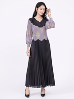 Robe élégante à col à pétales, motif doré, à empiècements, 100% polyester, manches évêque, pour église et fête, 135 cm