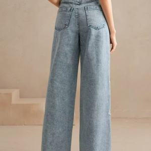 Pantalones Vaqueros de Verano para Mujer, Elegantes, con Diseño Floral Bordado, Corte Holgado, Transpirables, de Pierna Ancha, con Paneles de Mezclilla - Product Image 3