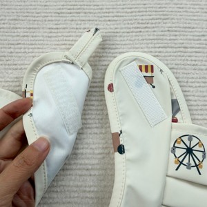 Bavoir bébé en cuir PU DIY anti-taches, motif imperméable, lavable en machine pour tout-petits - Product Image 4