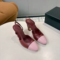 Sandales à talons carrés en cuir véritable bicolore pour femmes, à bout carré et à talon bloc, pour le bureau