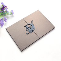 Invitation de luxe à trois volets en bronze métallisé scintillant avec carte en acrylique noir, enveloppe et cartes d'insertion pour fête de mariage
