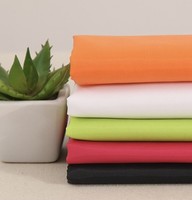 Tissu de vêtements de sport imperméable à personnaliser, tissu en nylon ripstop, gaufré pour sac de couchage