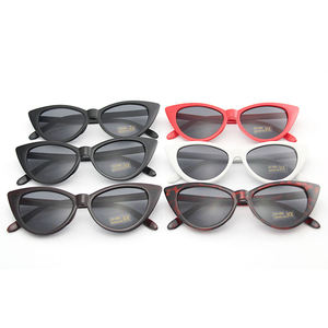 Lunettes de soleil classiques pour femmes, accessoires de mode, monture en plastique, à l'extérieur, bon marché, été - Product Image 5