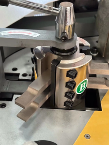 เครื่องเชื่อมมุมอัตโนมัติแบบโรตารี่ระดับพรีเมียมสำหรับการผลิตประตูและหน้าต่างอลูมิเนียม - Product Image 4