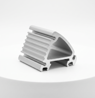 Profilé d'extrusion en aluminium structurel anodisé série 6000 OEM fiable pour périphériques de bureau et usinage par découpe