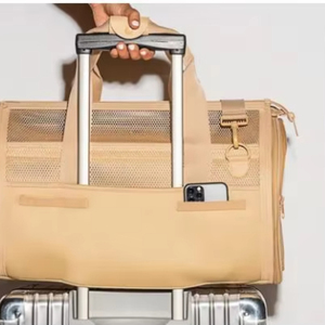 Free Sample <b>Carrier</b> Pet Bag Portable <b>Small</b> <b>Dog</b> Front Pack <b>Carrier</b> Bag Travel Tote Cat <b>Dog</b> <b>Carrier</b> Luxury Pet Bag - Product Image 2