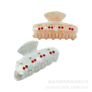 Jolie pince à cheveux cerise en acrylique blanc pour filles, usage quotidien - Product Image 3