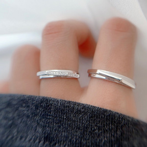 Anelli Geometrici <span class=keywords><strong>in</strong></span> Argento Sterling S925 Elettroplaccati Stile Möbius per Coppie, Anelli Aperti Abbinati Minimalisti per Uomo e Donna, Regalo di San Valentino - Product Image 2