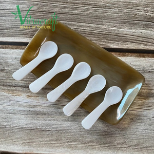 La cuillère à Caviar prend en charge la gravure de logo personnalisée, cuillères à main indiennes parfaites pour servir un Caviar Premium de taille 7.5cm - Product Image 3