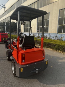 Chargeuse sur pneus compacte électrique <span class=keywords><strong>de</strong></span> 1150 kg pour l'alimentation du bétail, le nettoyage du fumier et l'utilisation en ferme, jardin ou ranch - Product Image 4