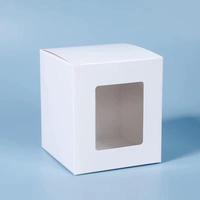 Boîtes en papier kraft blanc personnalisées avec fenêtre frontale, conçues pour l'emballage de figurines de jouets et de petits cadeaux