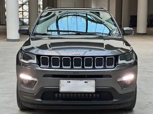 Jeep <span class=keywords><strong>Compass</strong></span> 2017 2018 2019 con Caja <span class=keywords><strong>de</strong></span> Cambios Automática y Volante a la Izquierda, Autos Usados con Personalización Interior - Product Image 2
